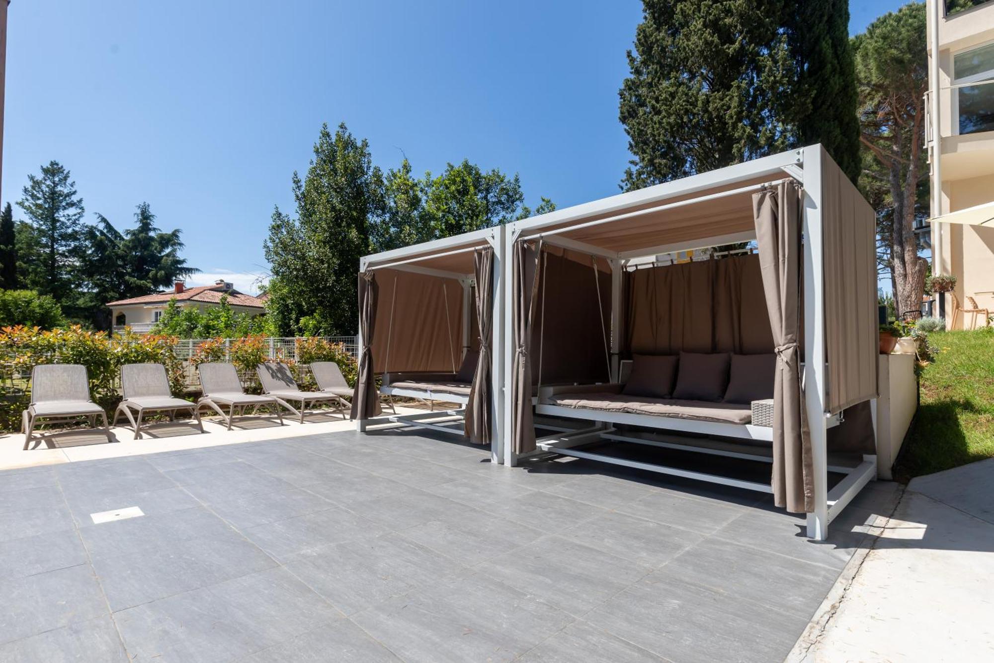 Hotel Emaus Novigrad  Exterior photo