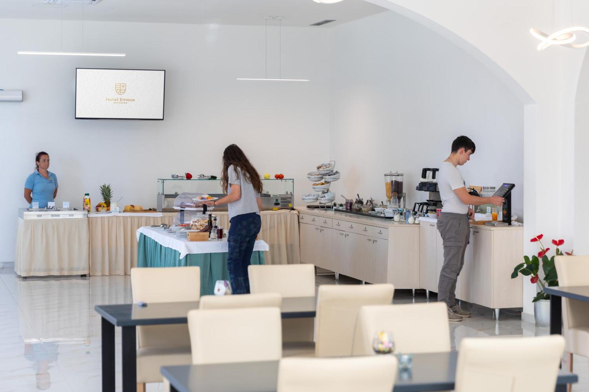 Hotel Emaus Novigrad  Exterior photo
