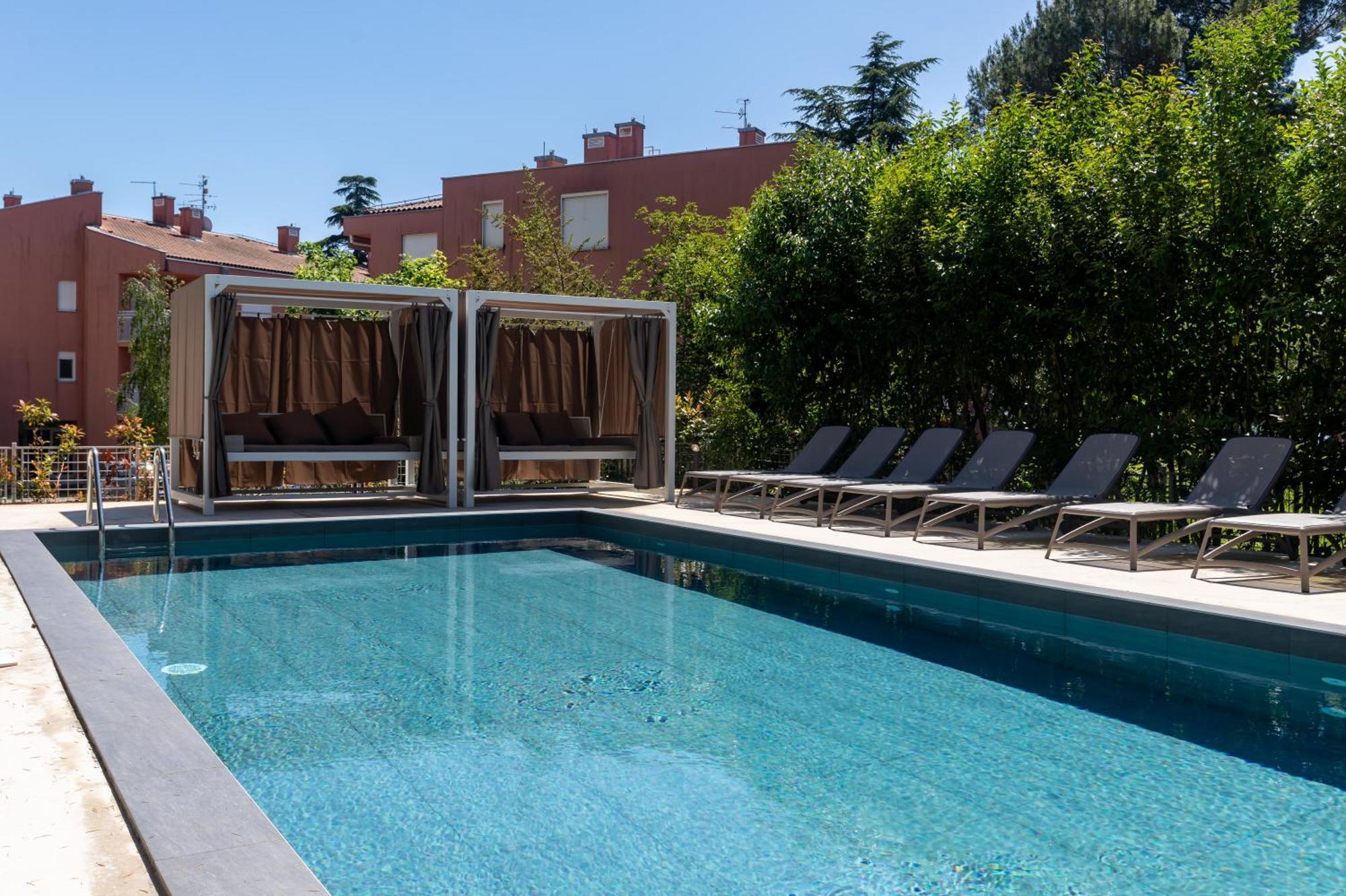 Hotel Emaus Novigrad  Exterior photo