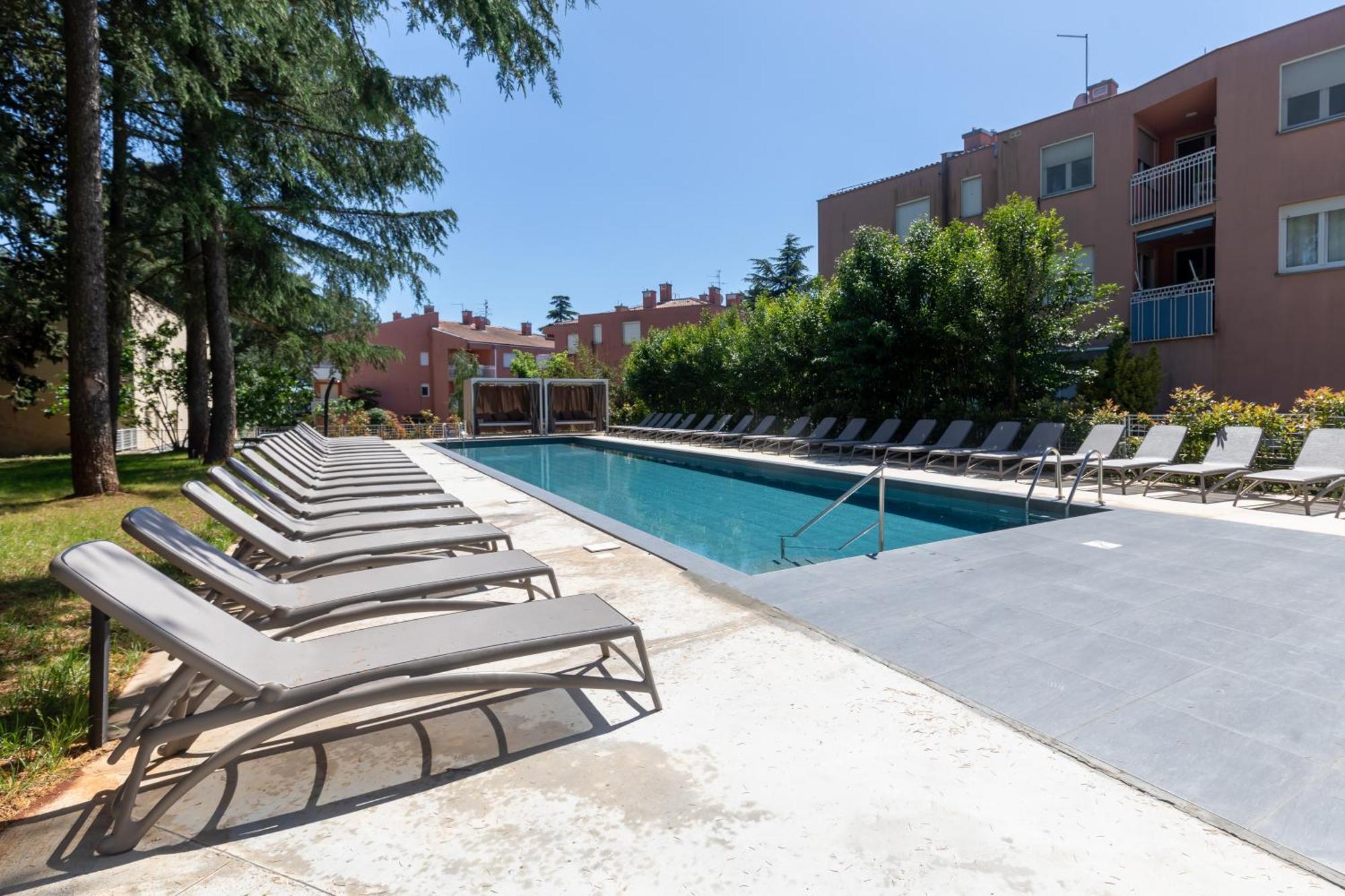 Hotel Emaus Novigrad  Exterior photo