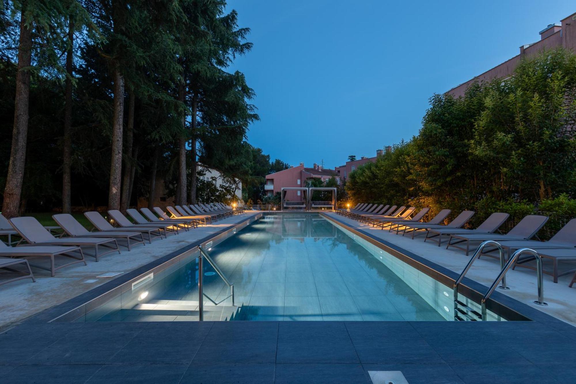 Hotel Emaus Novigrad  Exterior photo