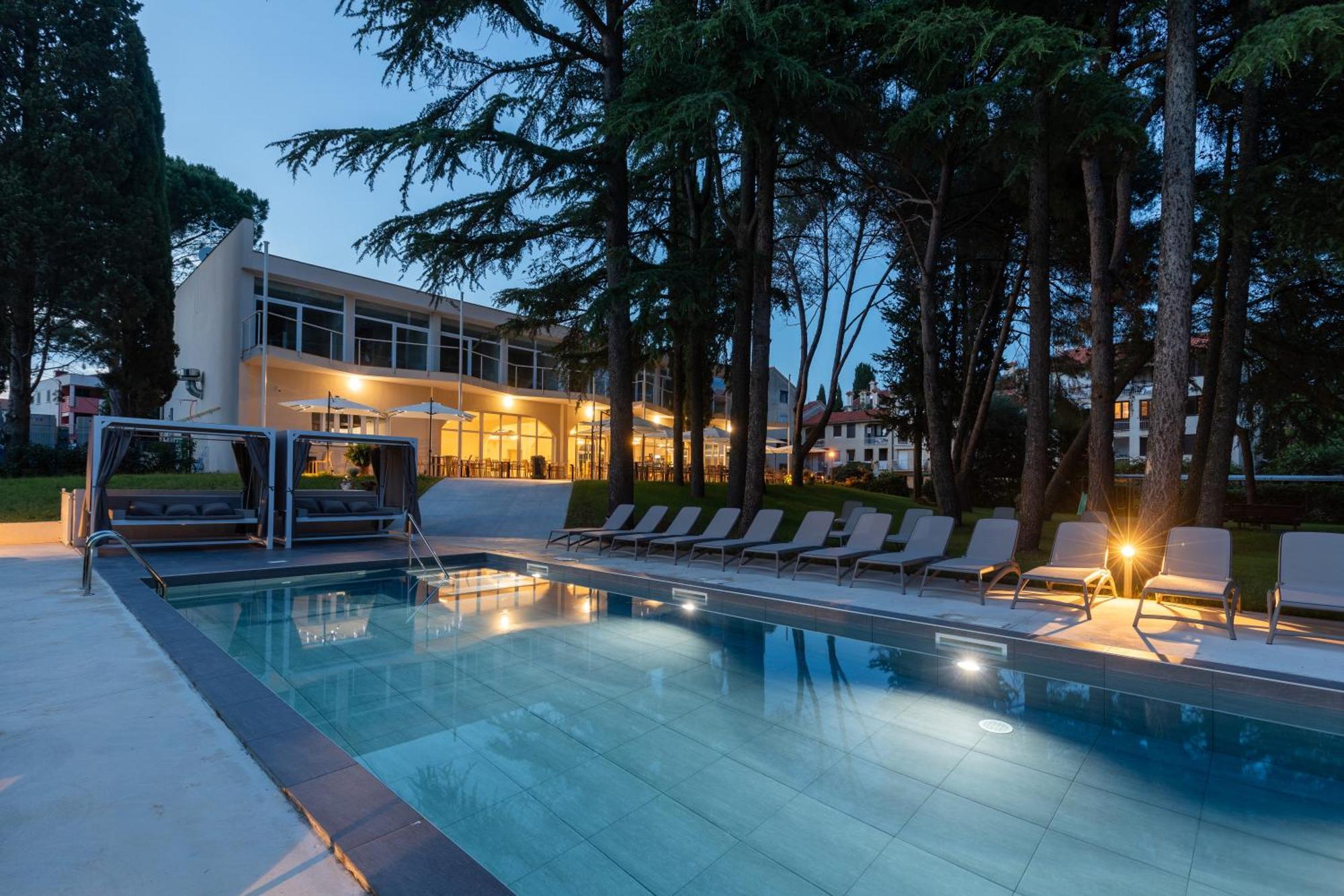 Hotel Emaus Novigrad  Exterior photo